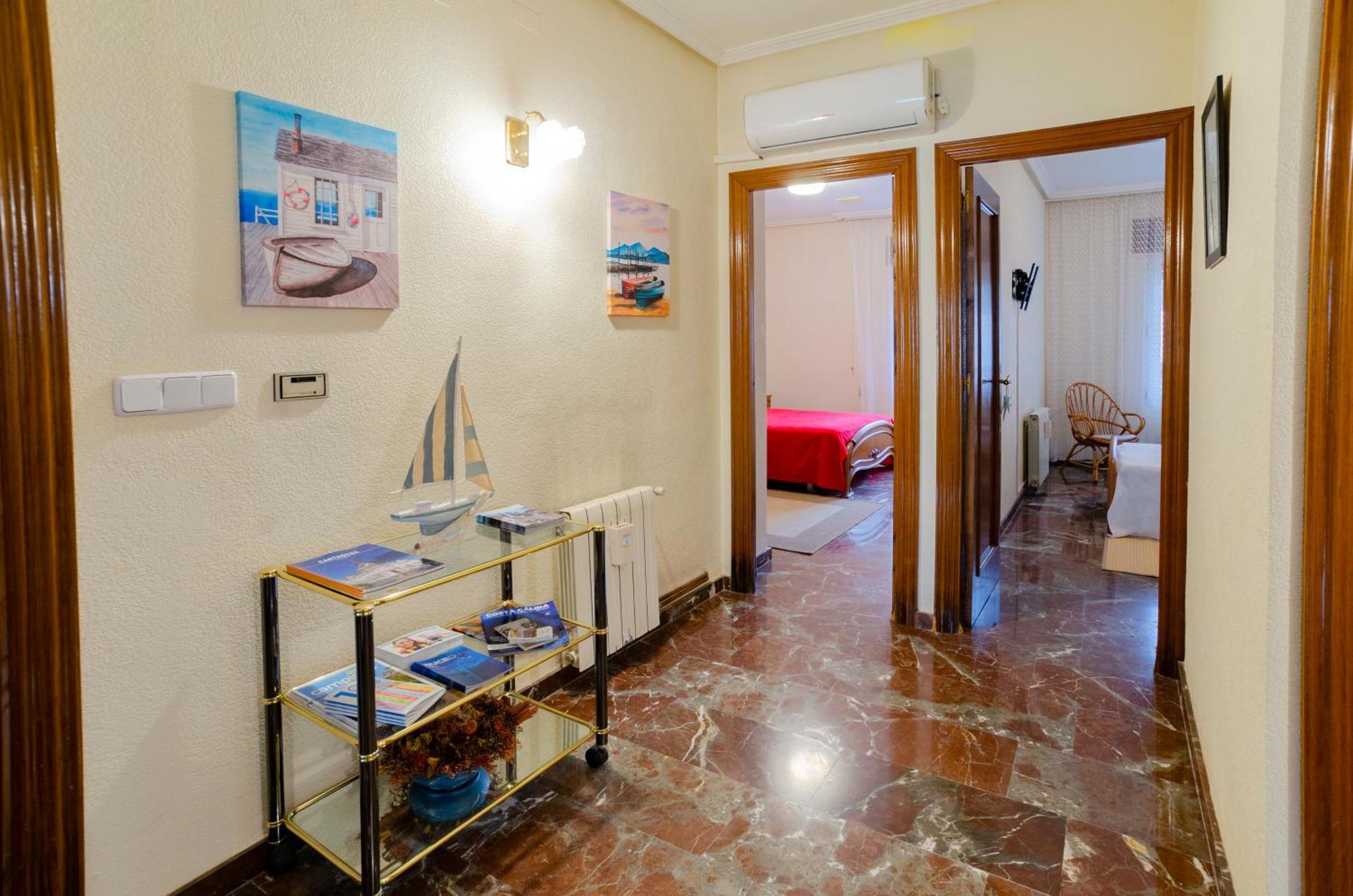 Apartment Taala Con Terraza Los Nietos